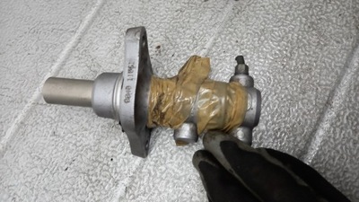 Насос тормозная mazda 5 06r 2.0crd фото №1