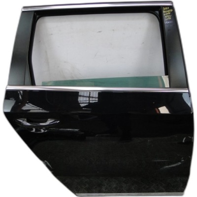 Дверь правый задняя vw passat b7 3aa 3af kombi lc9x повреждённые фото №1