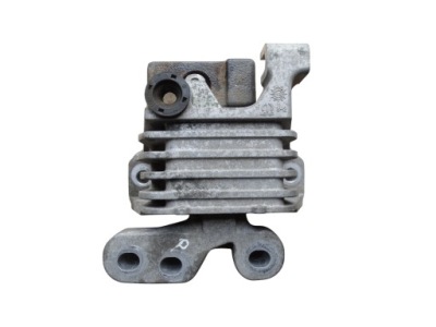 Кронштейн подушка двигуна права jeep cherokee v kl 13-18 2.2 crd p68141400ag фото №1