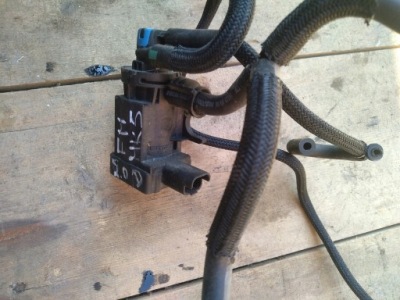 Клапан вакууму ford mondeo mk5 2.0 tdci фото №1