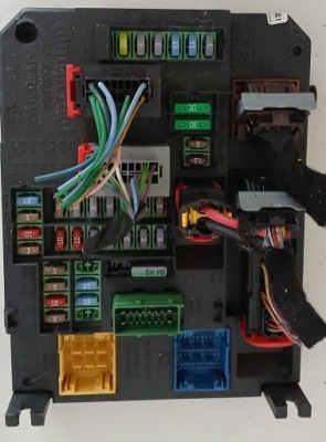 Bsi q03 9806687880 s180204003b peugeot 308 фото №1