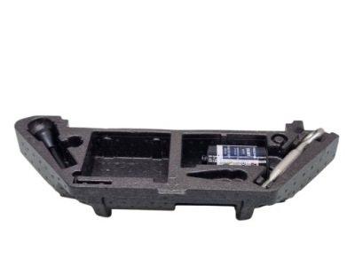 Volvo xc40 2021 набір інструментів фото №1