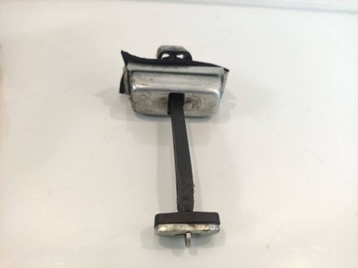 Ford focus обмежувач двері задня 1641573 фото №1