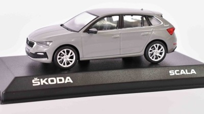 SkodaA Skoda Scala, szary