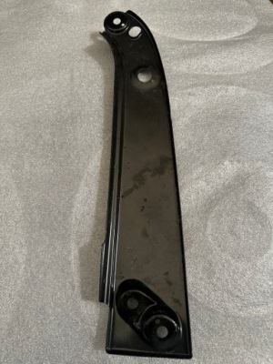 Опора кронштейн панель фары pas передний vw up r 1s0805932..... фото №1