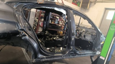 Поріг праві 1l1 lexus es300h vii фото №1