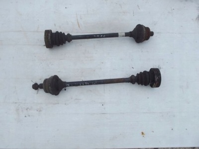 Привідний вал права ліва задня audi a8 d2 4.2 фото №1