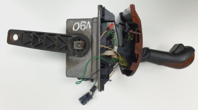 Выборщик переключения передач volvo v90 i 3.0 r6 фото №1