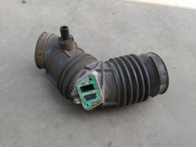 Шланг воздуха труба воздухозаборник 2.4b 9434476 volvo s80 i 2002 volvo фото №1