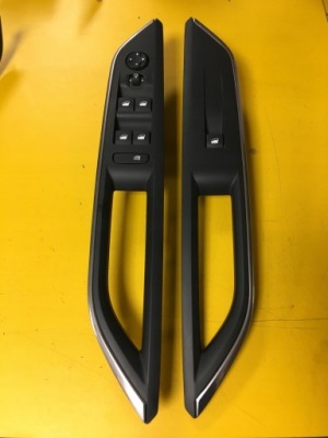 Перемикач вікон peugeot 3008 ii правий пасажира eu фото №1