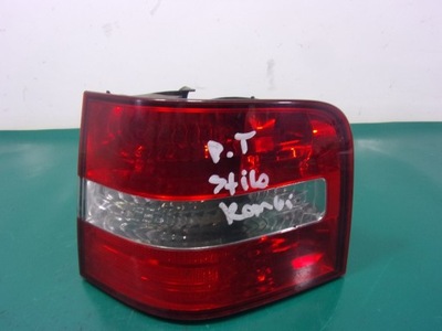 Fiat stilo kombi лампа задня права 28190202 фото №1