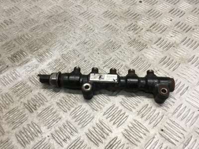 Partner iii 1.6 hdi молдинг впрыскная 9654592680 фото №1