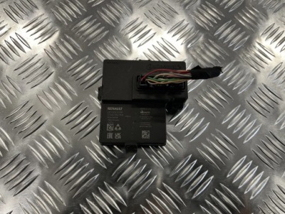 Модуль блок управления dacia jogger 22- фото №1