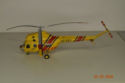 Śmigłowiec LPR Mi-2 Pogotowie SP-SXF Helikopter GOTOWY 1/48