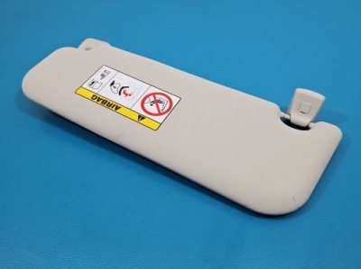 Заслінка права jaguar xe x760 козирок захист сонцезахисна фото №1