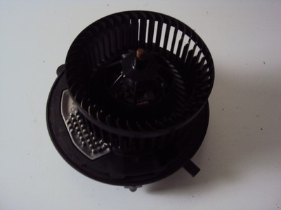 Вентилятор салону vw passat b8 фото №1