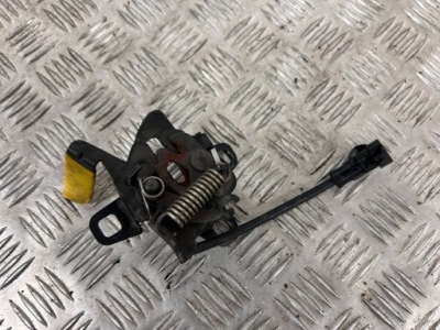 Замок капот maserati quattroporte фото №1