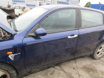 Alfa romeo 147 двері перед ліва фото №1