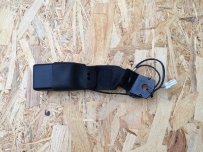 Кліпса поперечина задня nissan micra v k14 a1606060167 фото №1