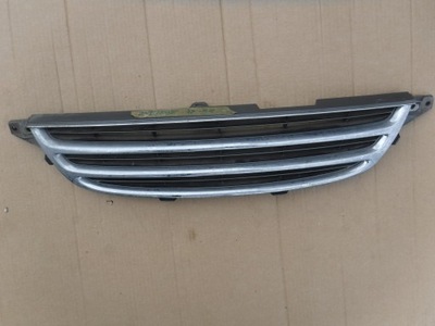 Решітка радіатора решітка радіатора бампера toyota avensis t22 фото №1