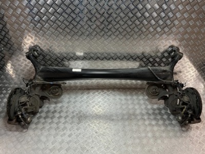 Балка підвіска oś задня renault austral 22- фото №1