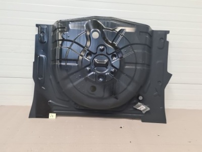 Піддон підлога багажника toyota auris фото №1