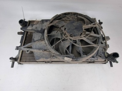 Радиатор воды 2s41-8c607aa ford focus 1 фото №1