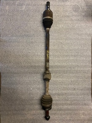 Kia stonic crdi приводной вал правая фото №1