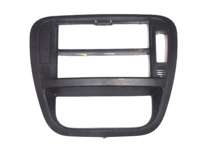 Рамка радио консоли citroen c3 9653074277 фото №1