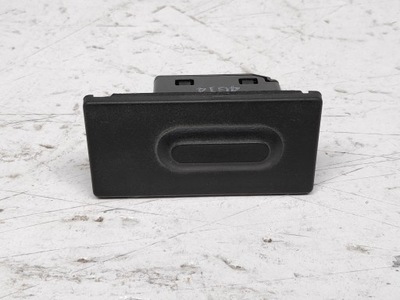 Mazda 2 3 cx-3 кнопка крышки bhn1-56-8d0 фото №1