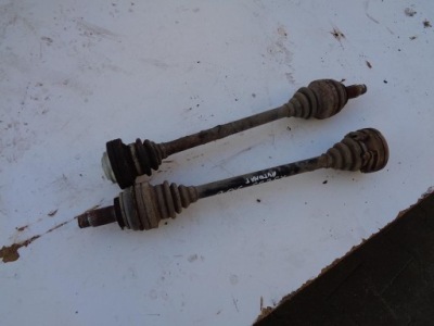 Привідний вал праві задній bmw x5 e53 3.0 d фото №1