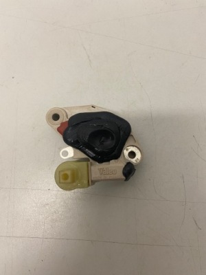 Регулятор напруги mercedes valeo a0021549106 фото №1