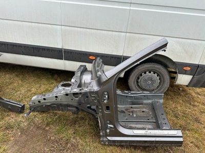 Mercedes gla w156 x156 13-19r чверть ліва перед блок двигуна фото №1