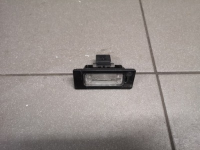 Лампа освещение номерного знака audi a4 b8 8t0943021 фото №1