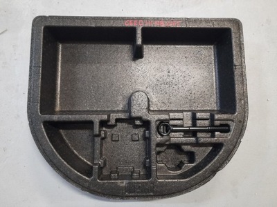 Пенополистирол вкладыш колеса kia ceed iii lift kombi фото №1