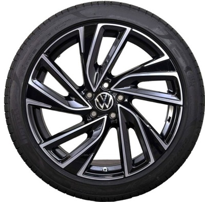 VW PASSAT B8 RUEDAS DE VERANO 235/40R19 PIRELLI NUEVO ORIGINAL MODELO ADELAIDE 