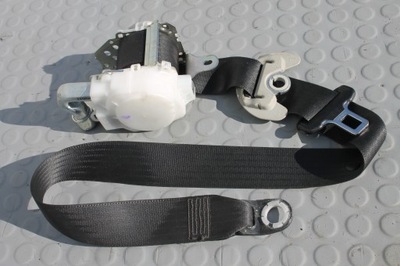 Pas безопасности левый перед toyota prius iii lift 12-15 фото №1