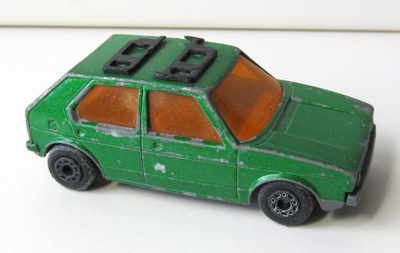 MATCHBOX SUPERFAST-VOLKSWAGEN GOLF