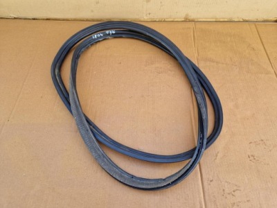 Прокладка крышки багажника seat leon 2 ii 2.0 fsi фото №1