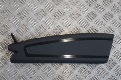 Audi a7 защита заглушка 4g8827686a 4g8827992a фото №1