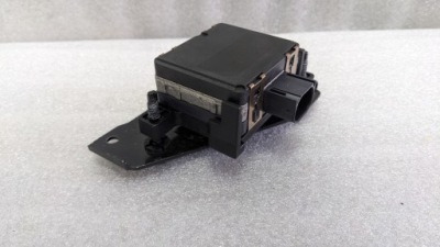 M oryg датчик радар acc distronic круїз-контроль hyundai kona кронштейн 99110k4100 фото №1