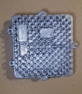 Jaguar оригинальный номер 142000024900 фото №1