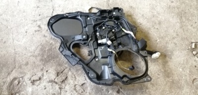 Mazda 3 03-09 підйомник скло лівий задня панель фото №1