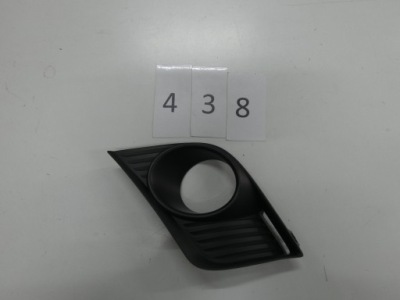 Решітка бампера ліва toyota lexus ct200h 438. фото №1