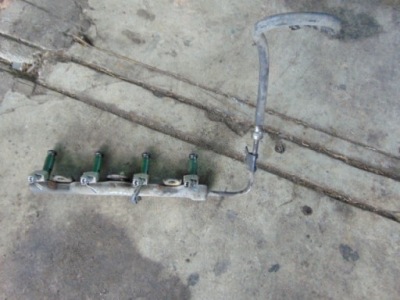 Toyota corolla молдинг впрыскная --- фото №1