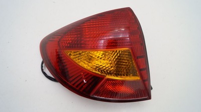 Kia rio i kombi 99-02 задняя задняя левая лампа фото №1