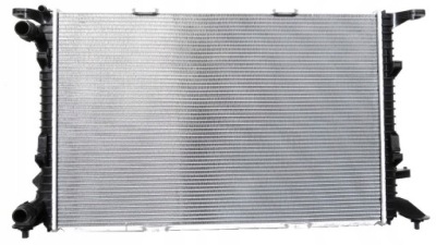 Радиатор воды audi a5 кабриолет  2009 - 2017 фото №1