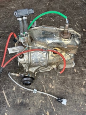 Катализатор kat фильтр kompletny renault dacia 1,0 sce 208a00902r фото №1