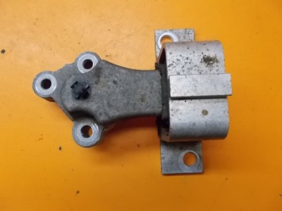 Подушка двигуна dacia sandero 1.2 16v фото №1