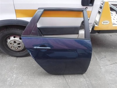 Дверь правый задняя nissan primera p12 kombi фото №1